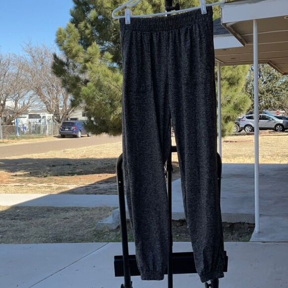 Take 50% OFF- Ready To Go Boyfriend's Joggers, Size-M - Picture 2 of 9